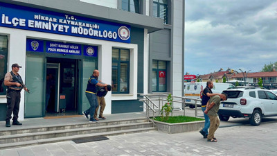 Araç lastiği çaldıkları iddia edilen 4 kişi yakalandı