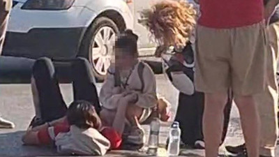 Kavşakta feci kaza: Anne ile 8 yaşındaki kızı yaralandı