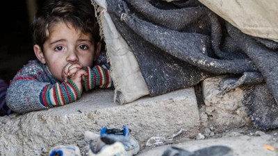 Çocukların beynini yoksulluk şekillendiriyor: Bilim insanları açıkladı