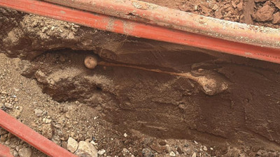 Muğla Menteşe'de altyapı kazısında mezar kalıntıları bulundu