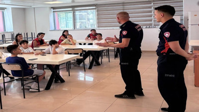 Öğrencilere itfaiyecilik mesleği anlatıldı