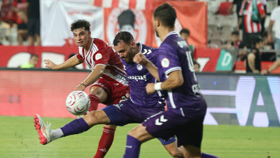 7 gollü çılgın maçta Antalyaspor Keçiörengücü'nü yenerek sezona 3 puanla başladı