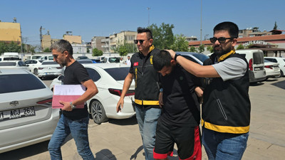 Adana’da park halindeki araçlara dadandılar: 2 şüpheli tutuklandı