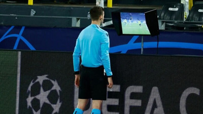 UEFA'dan hakem kararlarında yeni dönem: 'Clear Line' kullanıma sunuldu