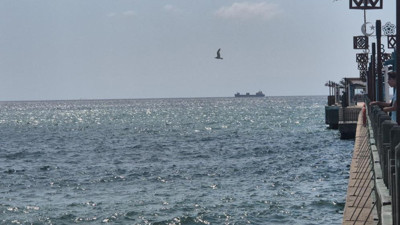 Marmara Denizi'nde poyraz engeli: Gemiler Tekirdağ açıklarında demirledi