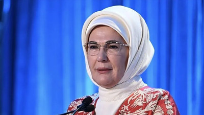Emine Erdoğan’dan AK Parti'nin 25’inci kuruluş yıl dönümüne özel paylaşım