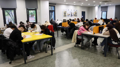 Üniversite hayali kuran gençlere müjde: Küçükçekmece’de YKS kayıtları açıldı