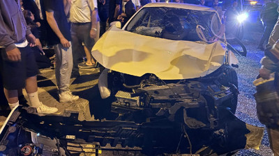 Bursa-Yalova yolunda can pazarı: 1'i ağır 5 kişi yaralandı