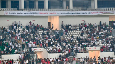 Amed-Erzurumspor maçında dikkat çeken pankart: Bakanlık hazırlattı