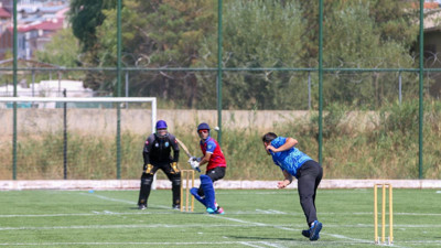 Sivas'ta kriket heyecanı: Türkiye Şampiyonası başladı