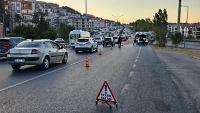 Mudanya’da motosiklet yayaya çarptı: 2 kişi yaralandı