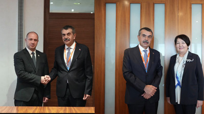 Bakan Yusuf Tekin, Kırgız ve Gürcü mevkidaşlarıyla görüştü