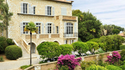 Fransa'da Renoir Müzesi'nde 9 milyon avroluk eser çalındı