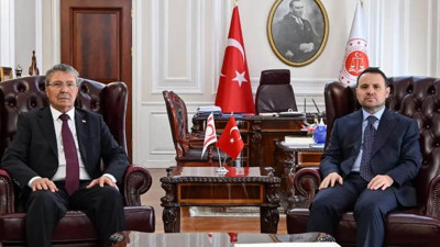 KKTC Başbakanı Akın Gürlek'i ziyaret etti