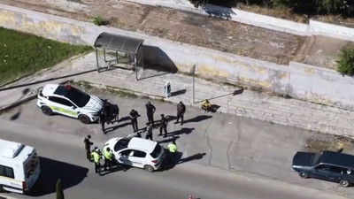 Sürücü koltuğunda tehlikeli oyun: Dron kamereları hesaba koymadı