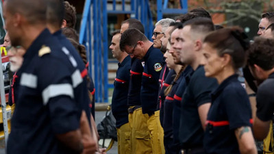 Fransa'da itfaiyeciler grevde