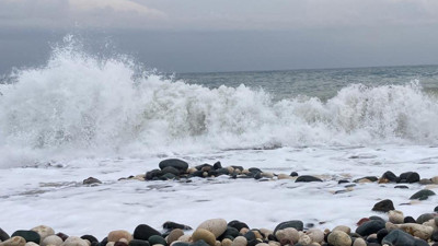 Meteoroloji uyardı, yasaklar art arda geldi: İstanbul'da deniz planı yapanlar dikkat