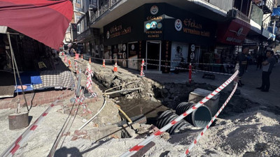 Zonguldak'ta kazılan çukura esnafı isyan etti