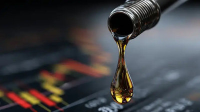 ABD ticari ham petrol stoklarında düşüş: EIA verileri açıklandı