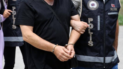 Sahte evrakla usulsüz işlem yapan 5 kişi yakalandı