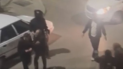 Cebinden bıçağı çıkardığı an ortalık karıştı