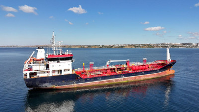 Silivri'de batan gemideki mürettebatı arama çalışmaları devam ediyor