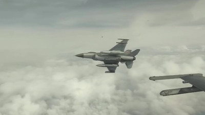 Türk F-16'ları peş peşe havalandı: Karadeniz'de dikkat çeken hareketlilik