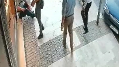 Kuyumcu dükkanında silahlı soygun girişimi: 2 yaralı