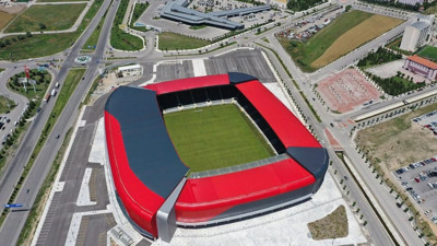 İmzalar atıldı: Süper Lig ekibi stadını kiralıyor