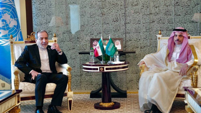 İran ve Suudi Arabistan arasında kritik görüşme