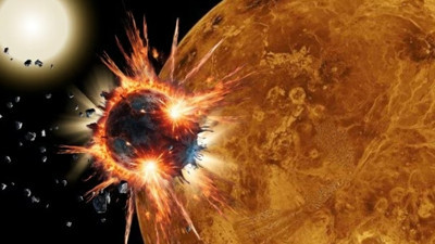 Venüs geçmişte kendi uydusunu yutmuş olabilir