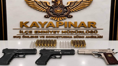 Ruhsatsız silah ve dolandırıcılık operasyonu