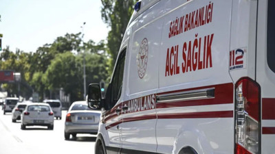 Emekli doktor evinde ölü bulundu