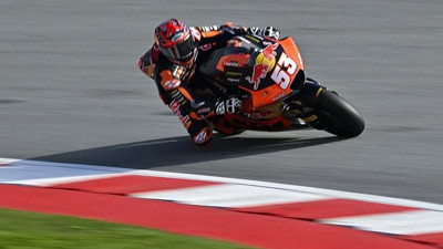 Milli Motosikletçi Deniz Öncü Moto2 Şampiyonası'nda Avustralya etabında yarışacak