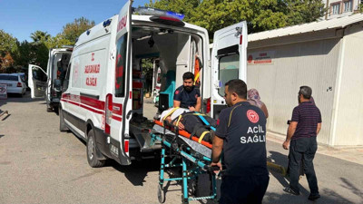 Tütün işçilerini taşıyan minibüs devrildi: 12 kişi yaralı
