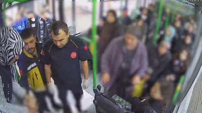 Otobüste korku dolu anlar: Kadın sürücü soğukkanlılığıyla hayat kurtardı