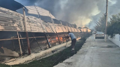 Pazar yerinde yangın paniği