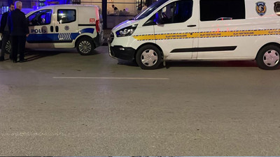 Bodrum'da caddeden yükselen silah sesleri: Polis harekete geçti: 2 kişi yakalandı