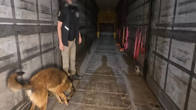 Bulgaristan’dan gelen TIR’dan uyuşturucu çıktı