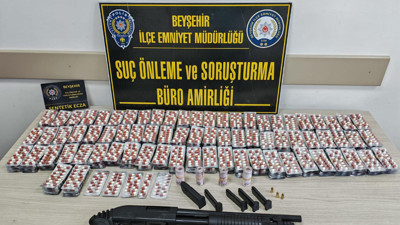 Konya'da zehir tacirlerine darbe: Binlerce hap ve bonzai ele geçirildi!