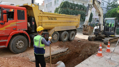 Bursa Hüdavendigar Mahallesi’nde su hatları yenileniyor