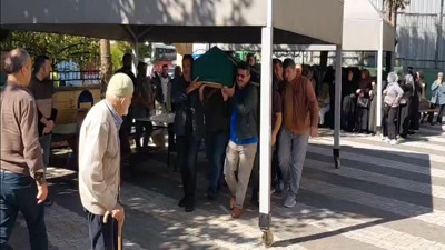 Maltepe'de çöken binada hayatını kaybeden iki kardeş son yolculuğa uğurlandı
