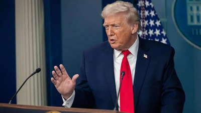 Trump'tan Fransa'daki protestolara göçmenlik yorumu: Sınırlarınızı kapatın