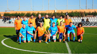 Başakşehir veteranları Zenit'i dostluk maçında 3-2 yendi