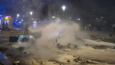 Barselona'da şiddet olayları: Yaklaşık 100 kişi gözaltına alındı