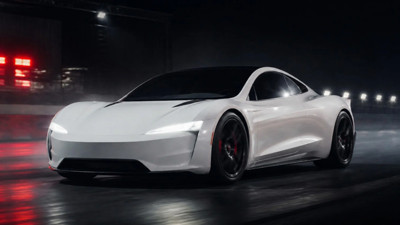 Tesla Roadster 0-96 km/s hıza 0,81 saniyede ulaşıyor, üretimde hedef 2028