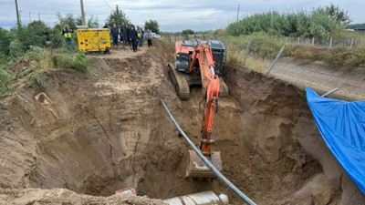 Aydın'da kanalizasyon kazısı sırasında toprak kayması: 1 ölü