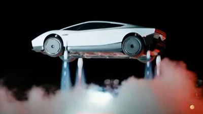 Tesla Roadster'ın 5 saniyelik itişi için saatlerce dolum gerekiyor