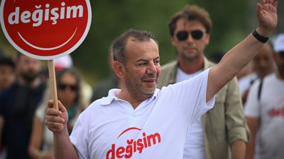 Tanju Özcan: Yakında tabela partisi haline dönüşeceğiz