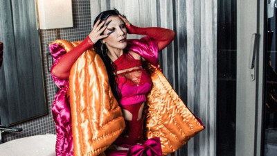 Hande Yener'in yeni tarzı olay oldu